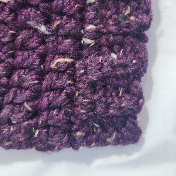 Handmade Crochet Large Chunky Yarn Purple Beanie Warm Cozy Winter Hat - Picture 4 of 5